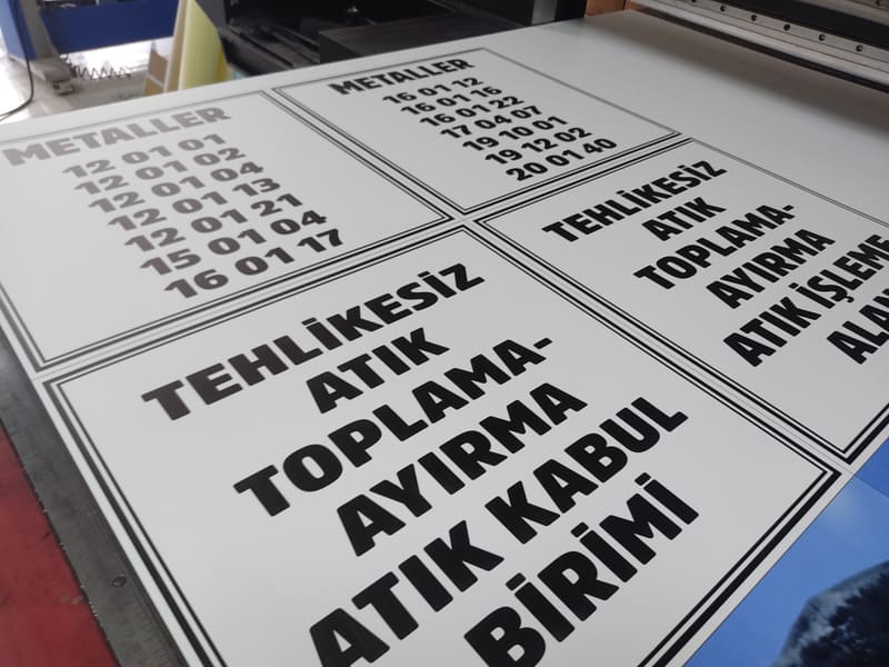TK_Studio tasarımı, basılmış hâli
